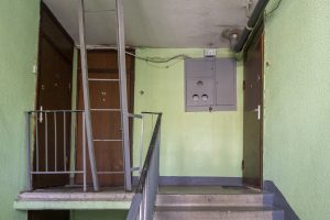 Pārdod 3 istabu dzīvokli Skultē, priežu meža ielokā — foto 8